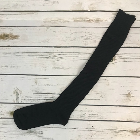 Sexy Knitted Over the Knee Black Socks - Picture 4 of 5